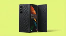 A picture of the Samsung Galaxy Z TriFold open on the lock screen.